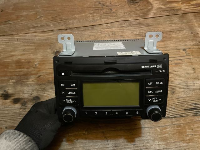 bontott HYUNDAI I30 Rádió / CD