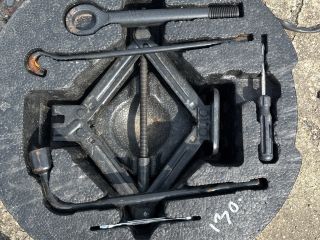 bontott HYUNDAI I30 Szerszámkészlet