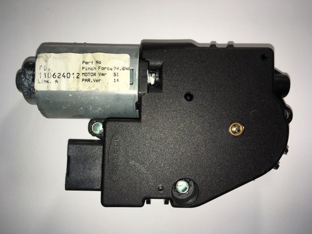 bontott HYUNDAI I30 Tetőablak Motor