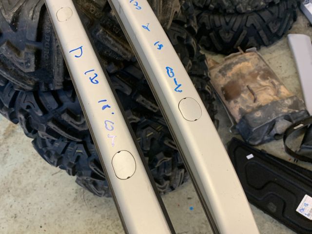 bontott HYUNDAI I30 Tetősín Pár