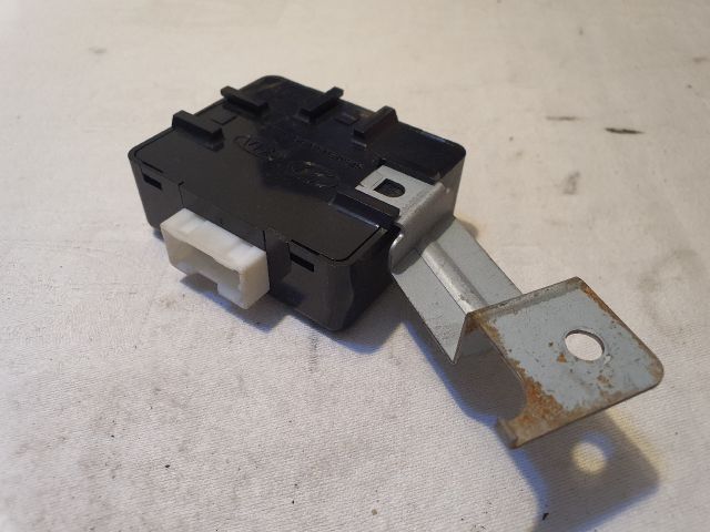 bontott HYUNDAI I30 Tolatóradar Elektronika