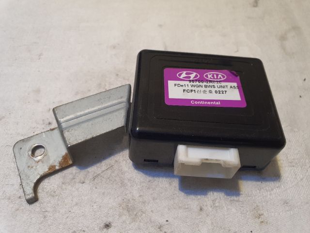 bontott HYUNDAI I30 Tolatóradar Elektronika