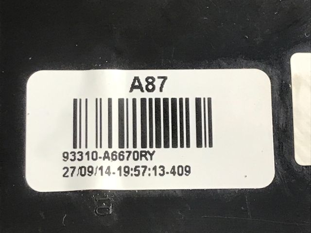 bontott HYUNDAI I30 Tolatóradar Kapcsoló