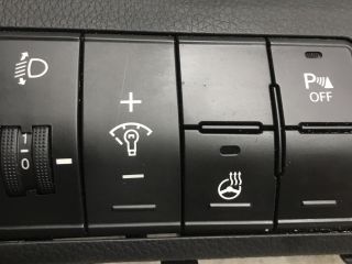 bontott HYUNDAI I30 Tolatóradar Kapcsoló