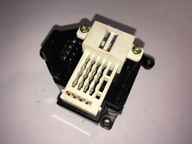 bontott HYUNDAI I30 Tükör Kapcsoló