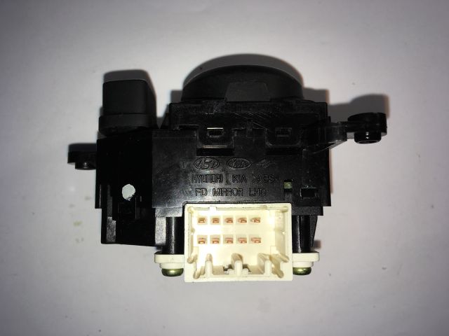 bontott HYUNDAI I30 Tükör Kapcsoló