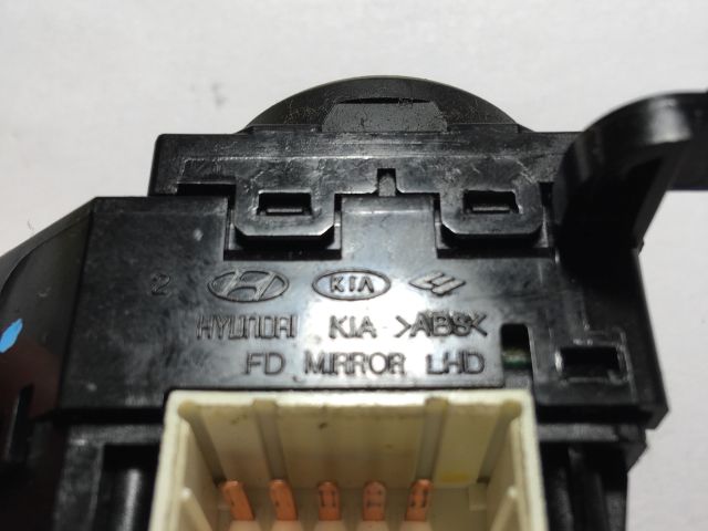 bontott HYUNDAI I30 Tükör Kapcsoló