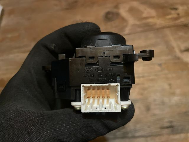 bontott HYUNDAI I30 Tükör Kapcsoló