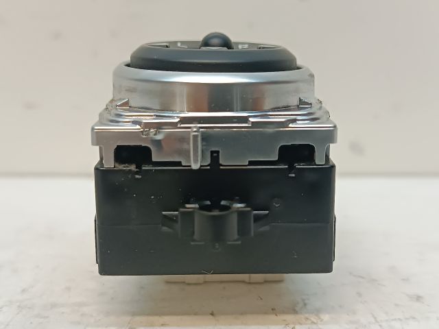 bontott HYUNDAI I30 Tükör Kapcsoló