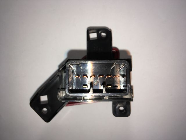 bontott HYUNDAI I30 Vészvillogó Kapcsoló