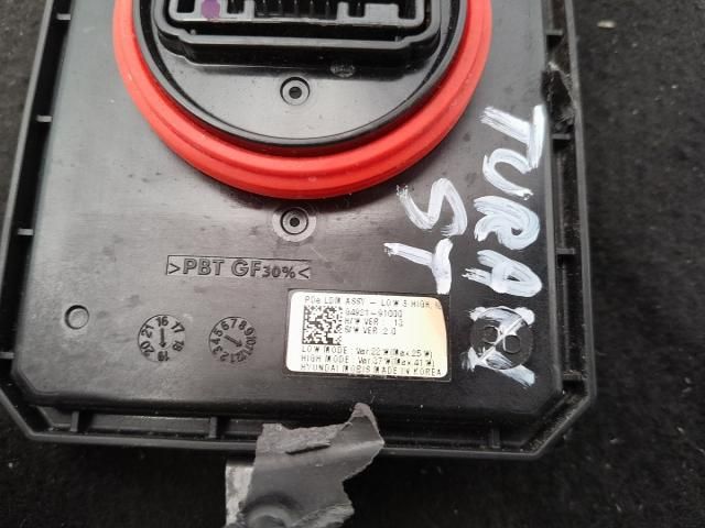 bontott HYUNDAI I30 Xenon Trafó