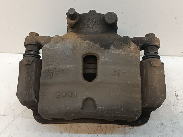 bontott HYUNDAI i40 Bal első Féknyereg Munkahengerrel