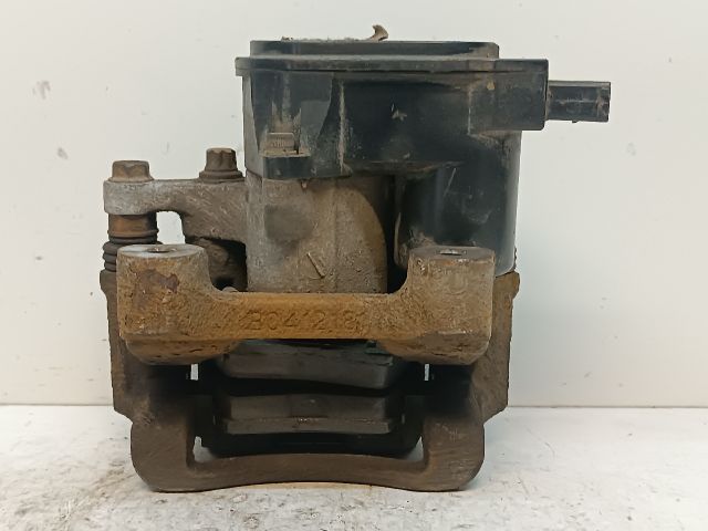 bontott HYUNDAI i40 Bal hátsó Féknyereg Munkahengerrel