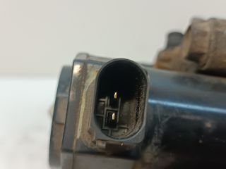 bontott HYUNDAI i40 Bal hátsó Féknyereg Munkahengerrel