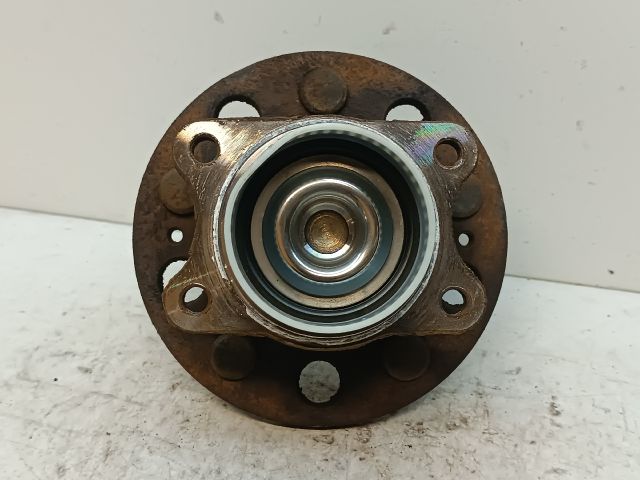 bontott HYUNDAI i40 Bal hátsó Kerékagy