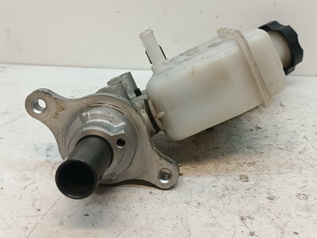 bontott HYUNDAI i40 Főfékhenger