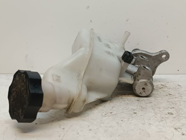 bontott HYUNDAI i40 Főfékhenger