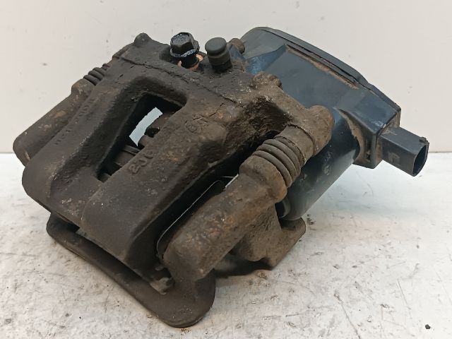 bontott HYUNDAI i40 Jobb hátsó Féknyereg Munkahengerrel