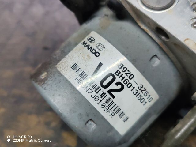 bontott HYUNDAI i40 ABS Kocka