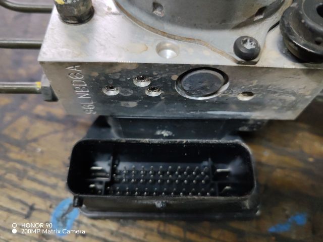 bontott HYUNDAI i40 ABS Kocka