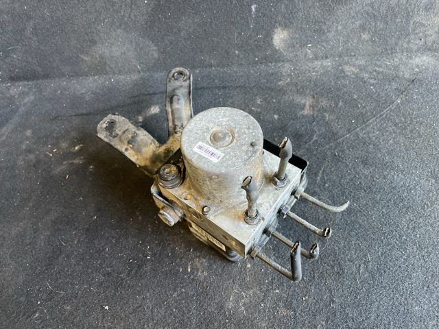 bontott HYUNDAI i40 ABS Kocka