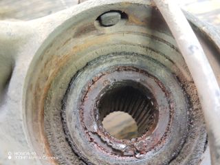 bontott HYUNDAI i40 Bal első Csonkállvány Kerékaggyal