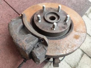 bontott HYUNDAI i40 Bal első Csonkállvány Kerékaggyal