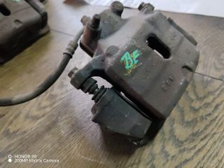 bontott HYUNDAI i40 Bal első Féknyereg Munkahengerrel