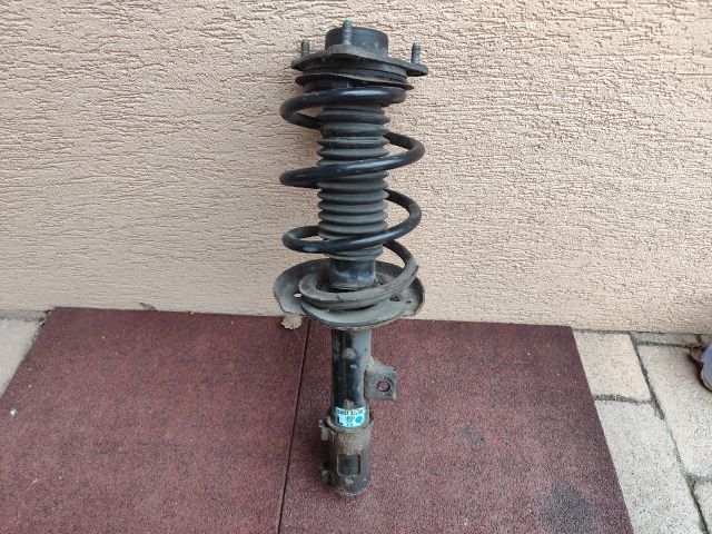 bontott HYUNDAI i40 Bal első Gólyaláb (Lengécsillapító, Rugó)