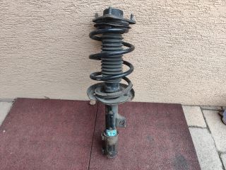 bontott HYUNDAI i40 Bal első Gólyaláb (Lengécsillapító, Rugó)