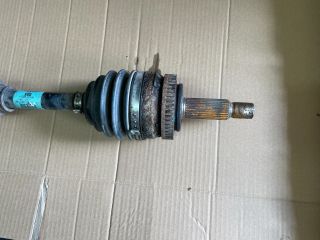 bontott HYUNDAI i40 Bal Féltengely