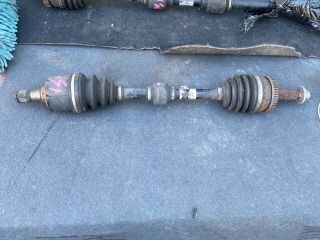 bontott HYUNDAI i40 Bal Féltengely