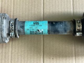 bontott HYUNDAI i40 Bal Féltengely