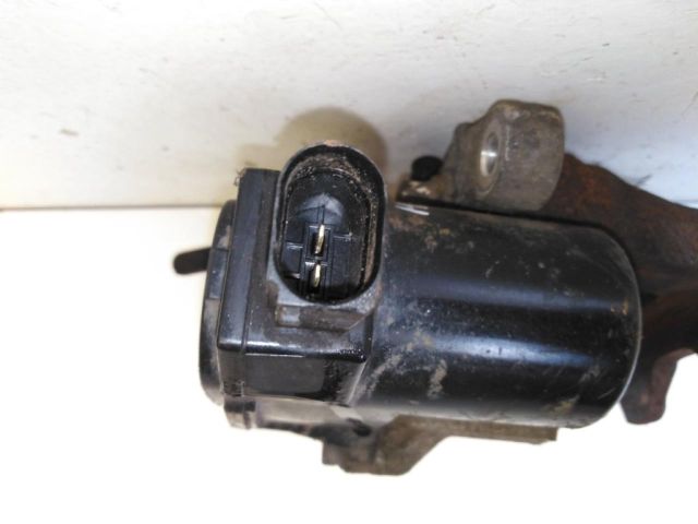 bontott HYUNDAI i40 Bal hátsó Féknyereg Munkahengerrel