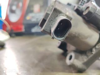 bontott HYUNDAI i40 Bal hátsó Féknyereg Munkahengerrel