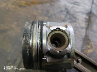 bontott HYUNDAI i40 Dugattyú és Hajtókar