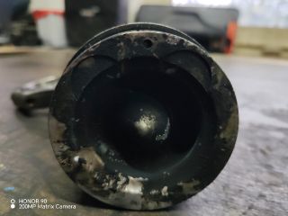 bontott HYUNDAI i40 Dugattyú és Hajtókar