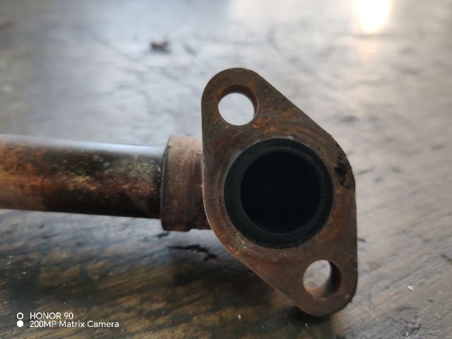 bontott HYUNDAI i40 EGR Hűtő Cső