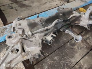 bontott HYUNDAI i40 Első Bölcső