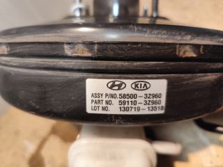bontott HYUNDAI i40 Fékrásegítő