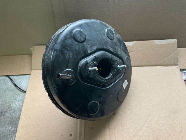 bontott HYUNDAI i40 Fékrásegítő