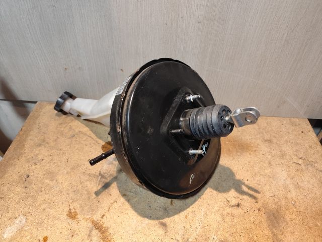 bontott HYUNDAI i40 Fékrásegítő