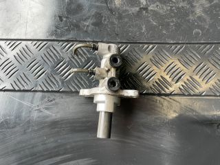 bontott HYUNDAI i40 Főfékhenger