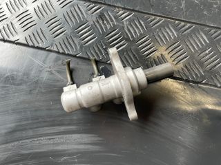 bontott HYUNDAI i40 Főfékhenger