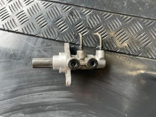 bontott HYUNDAI i40 Főfékhenger