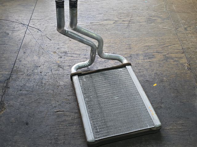 bontott HYUNDAI i40 Fűtőradiátor