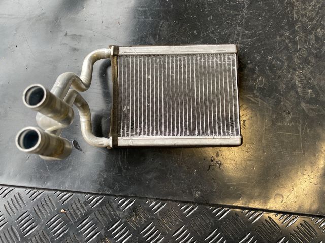 bontott HYUNDAI i40 Fűtőradiátor