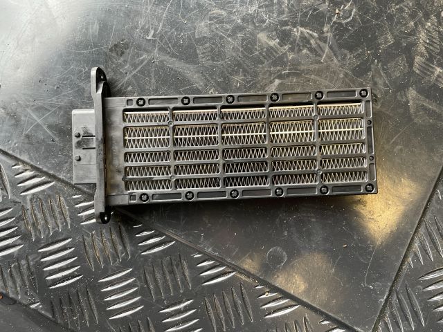 bontott HYUNDAI i40 Fűtőradiátor