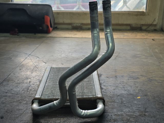 bontott HYUNDAI i40 Fűtőradiátor