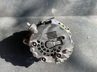 bontott HYUNDAI i40 Generátor